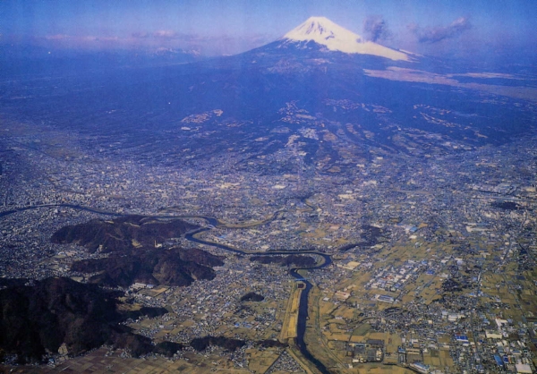 清水町や柿田川の航空写真２