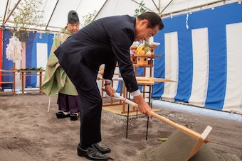 南小学校北校舎改築工事安全祈願祭の写真1