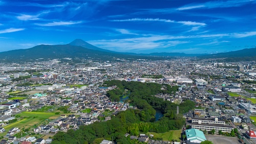 柿田川と富士山の空撮画像1
